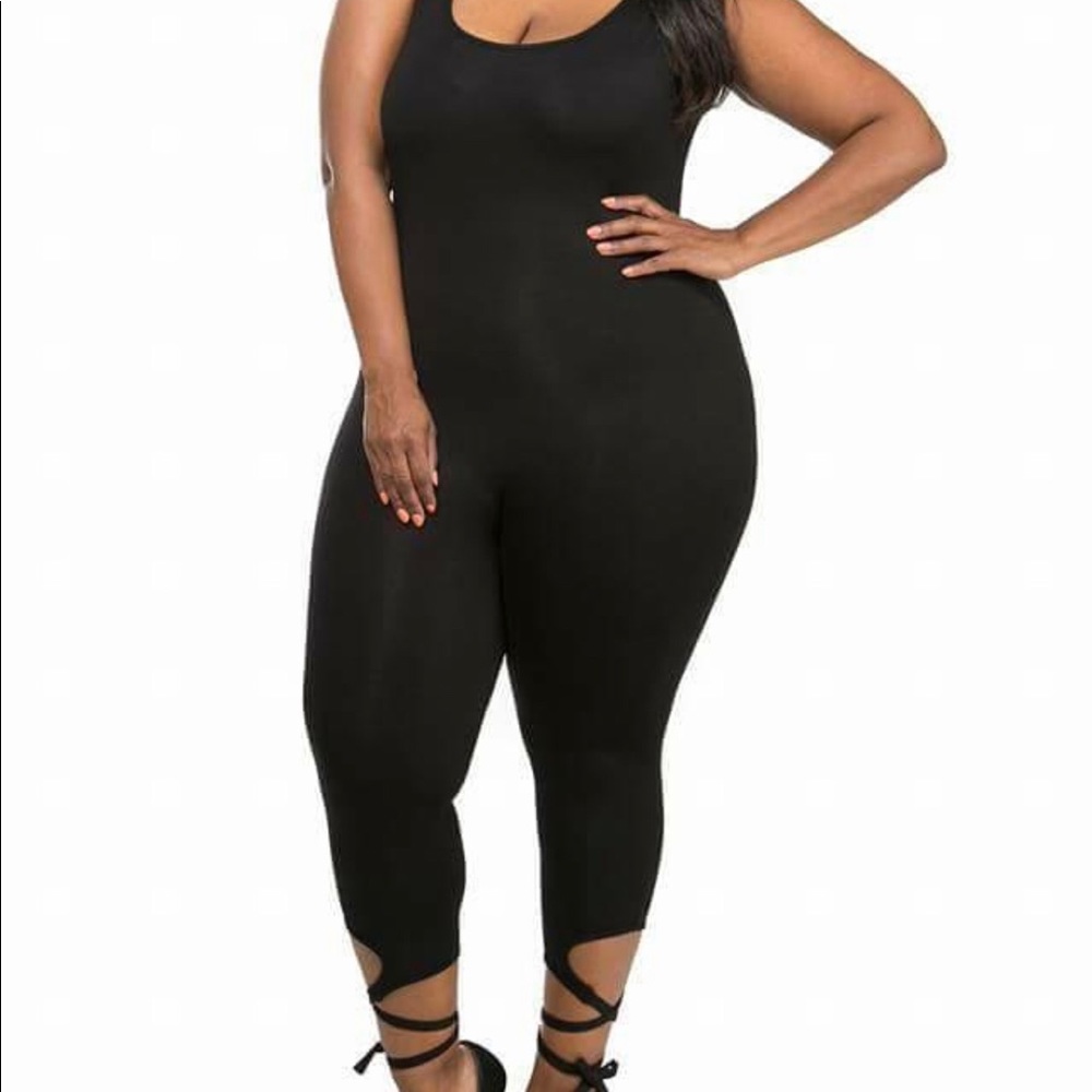 Black body suit